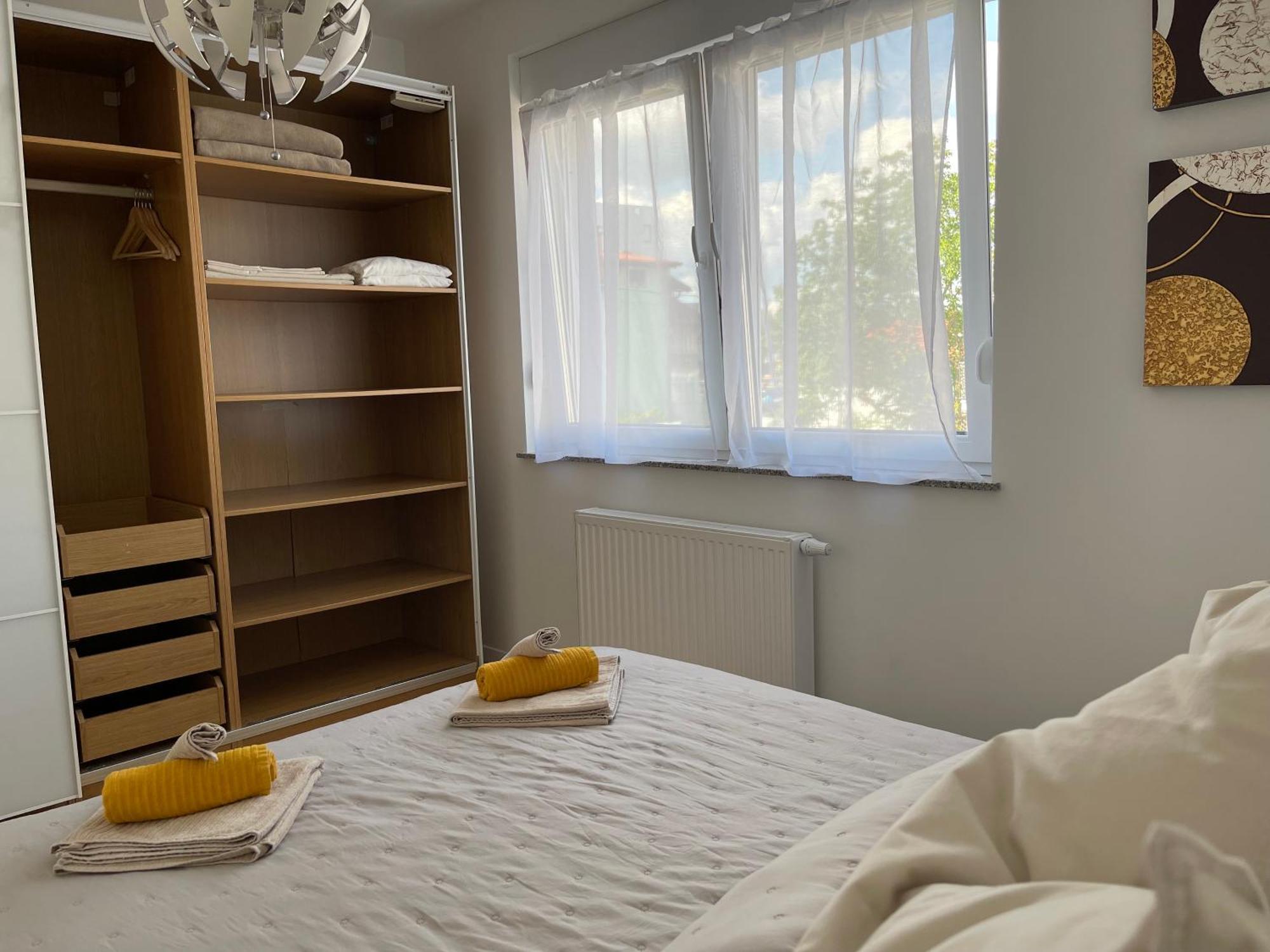 Apartment B Arena